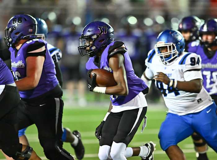 231124_00094_fb_6a_semi